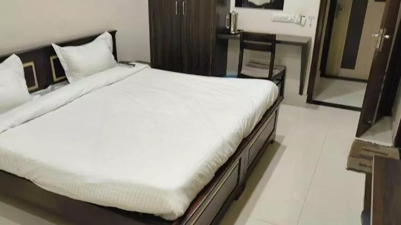 Oyo Hotel Aryan
