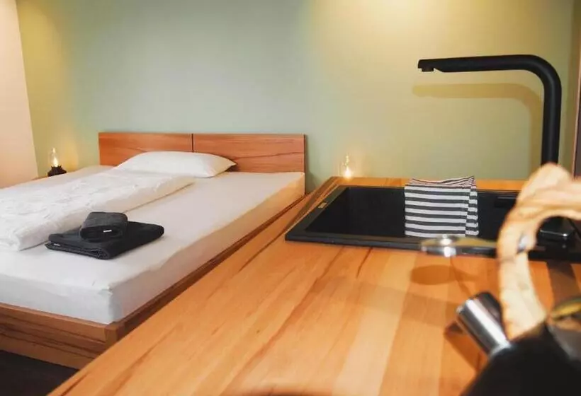 Majatalo Alte Seifensiederei   Jane