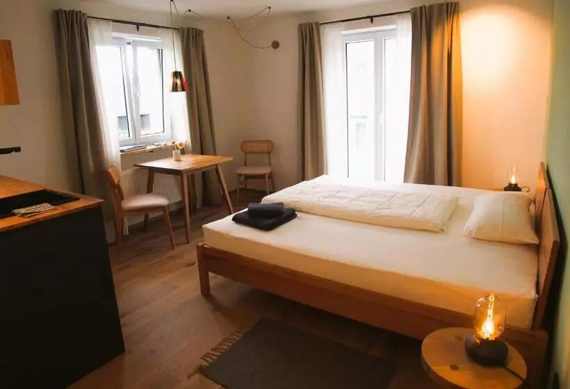 Majatalo Alte Seifensiederei   Jane