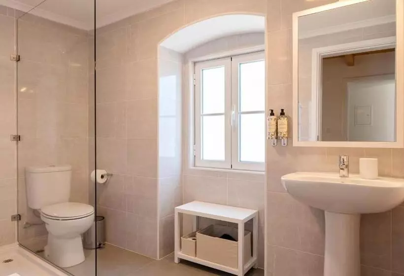 Majatalo Azinheira Suites Townhouse   Alojamento Turístico