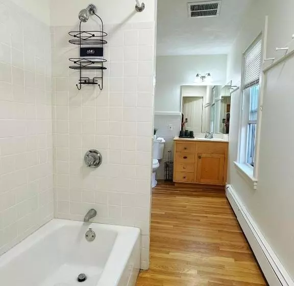 ペンション 2b1bentire Place Modern Comfort With Old Charm