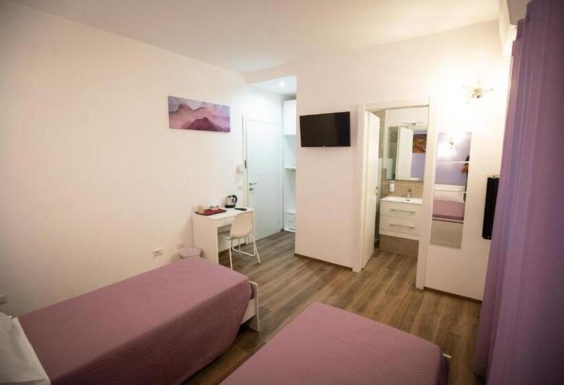 پانسیون Romecoming Ostiense Guest House