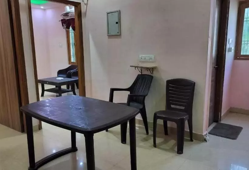 ペンション Vandana Ji Guest House 2bhk, 4bhk