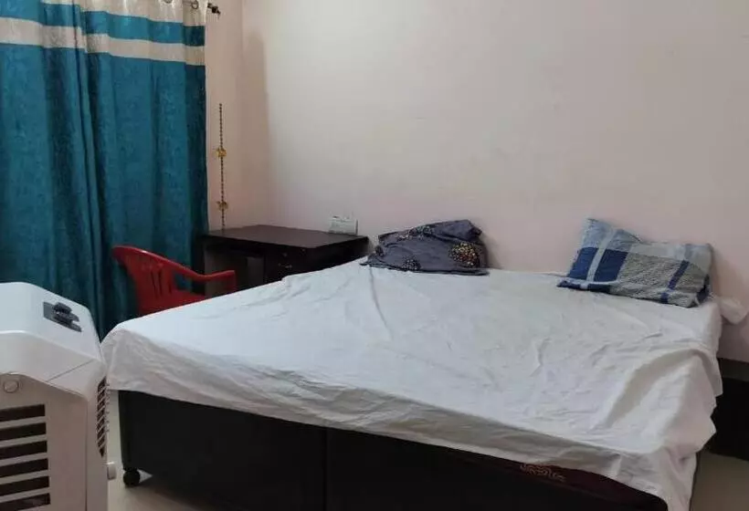 ペンション Vandana Ji Guest House 2bhk, 4bhk
