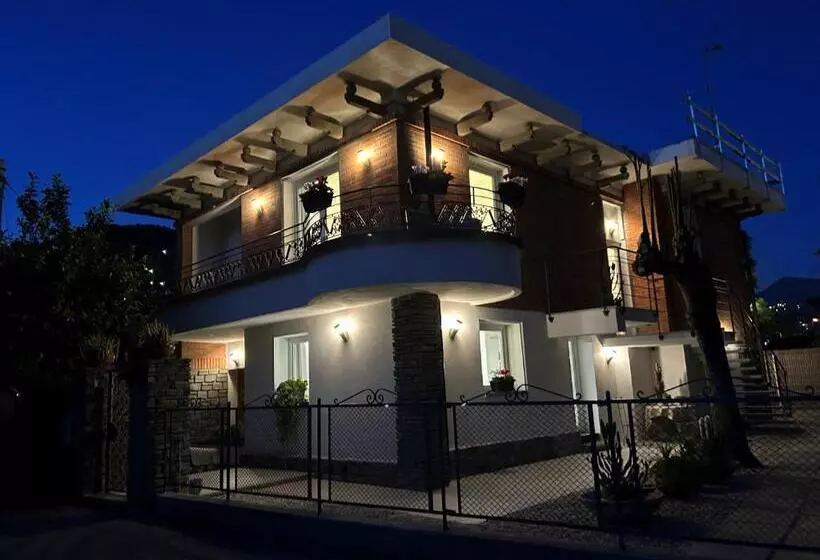 Majatalo Villa Gerani