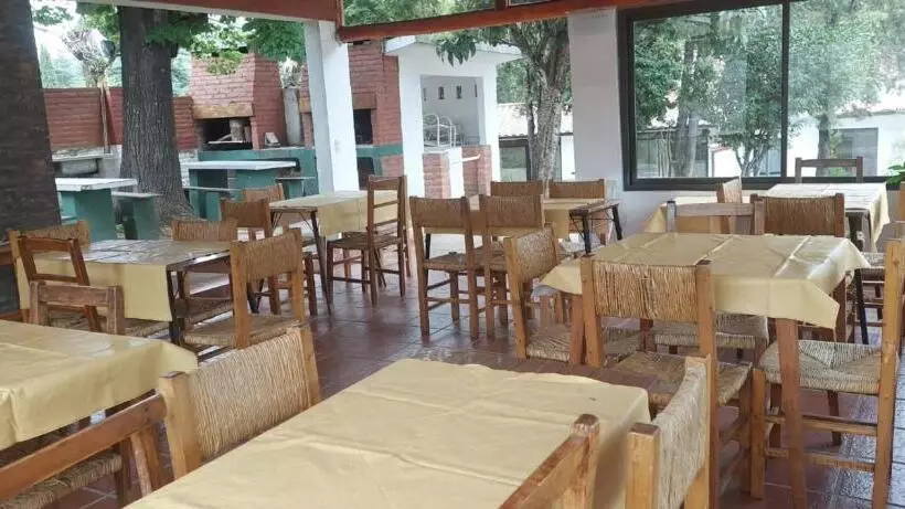 Ribera Sur Hotel   Los Algarrobos   Tanti