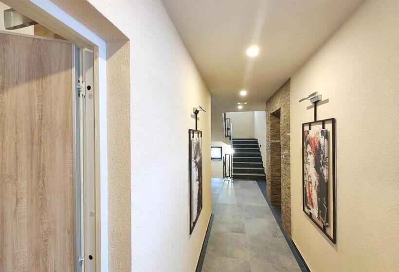 Velika Recepcija Cc Mtv