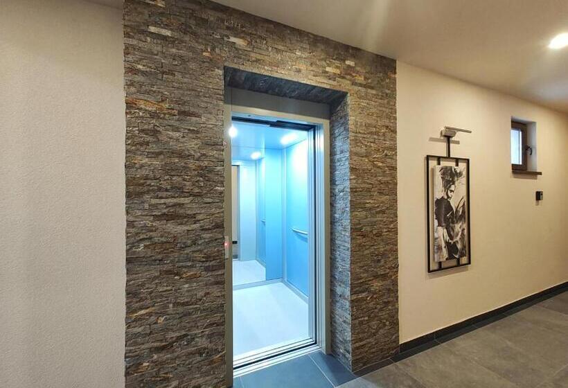 Velika Recepcija Cc Mtv