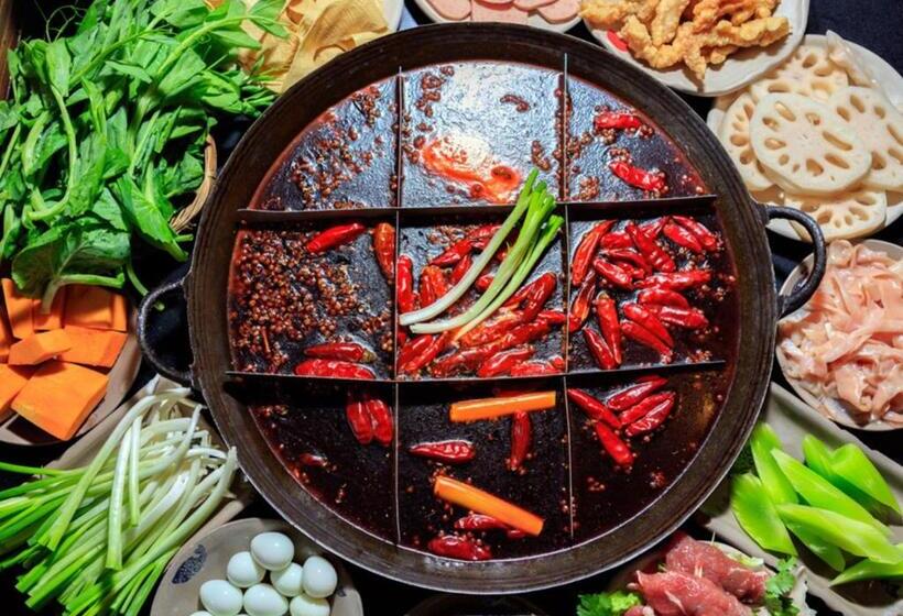 Wuyu Hotel, Smart Park & Happy Valley Jinshansi Metro