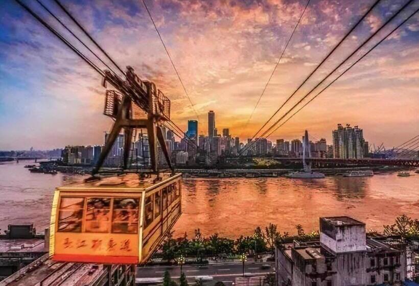 Wuyu Hotel, Smart Park & Happy Valley Jinshansi Metro