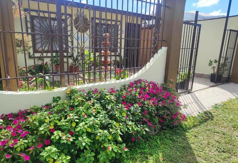 Aires Frescos De Boquete