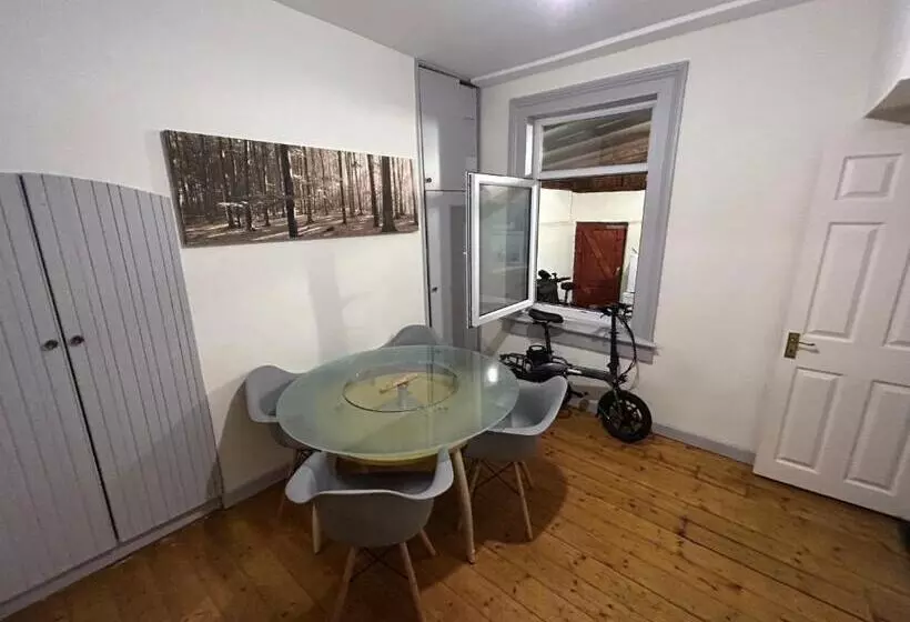Ostello Shared Room
