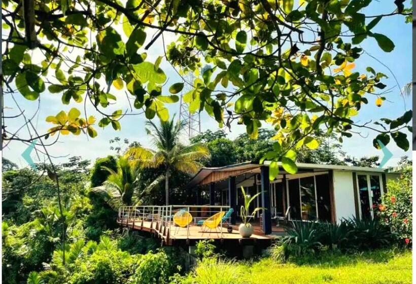 مبيت وإفطار Casa Faro