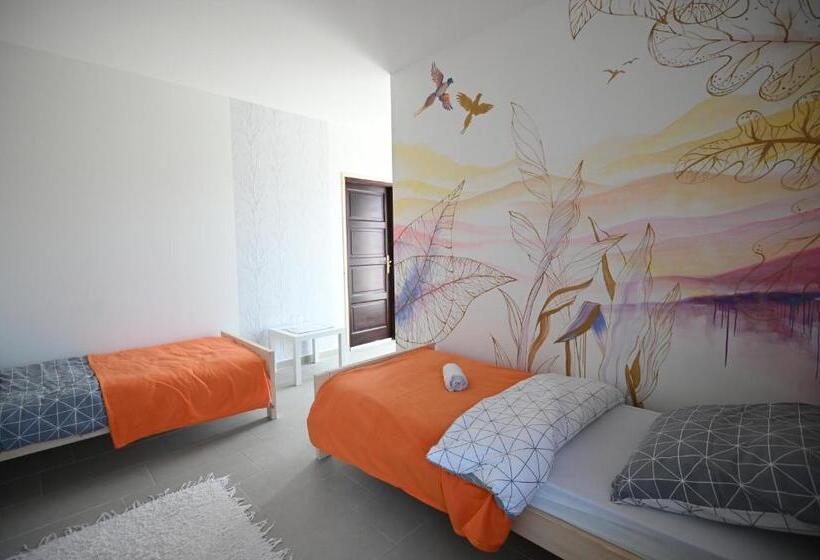 Bed and Breakfast Julianna Vendégház étterem, Rendezvényhelyszín és Szállás