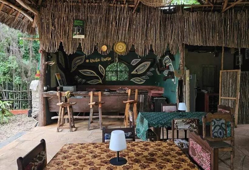 Aamiaismajoitus (B&B) Karibu Maisha