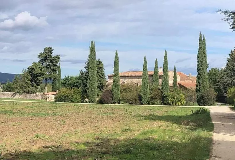 ベッドアンドブレックファースト Chambres D Hôtes   Le Mas Du Colombeyras