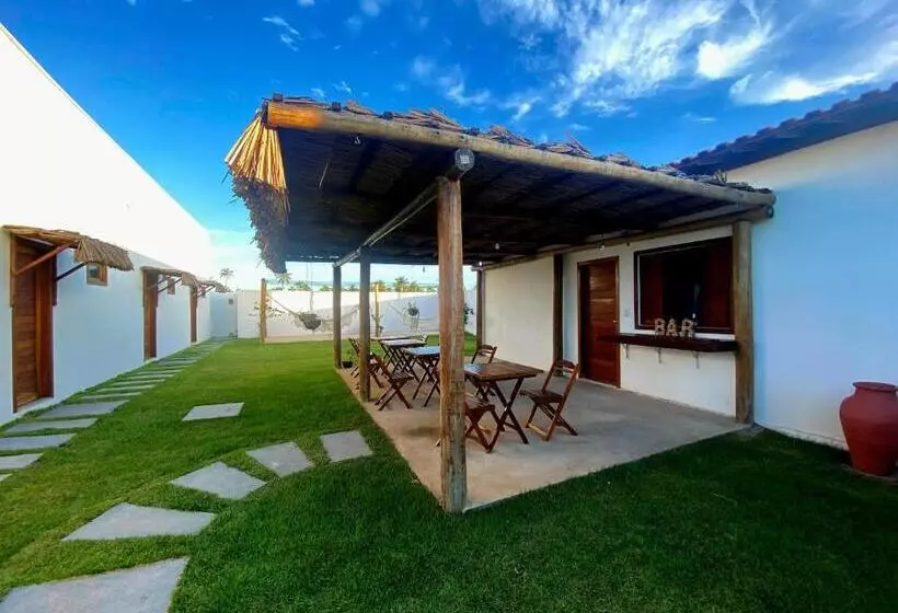 Aamiaismajoitus (B&B) Vila Mandakaru