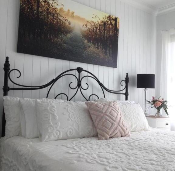 住宿加早餐  Vineyard Views Rutherglen