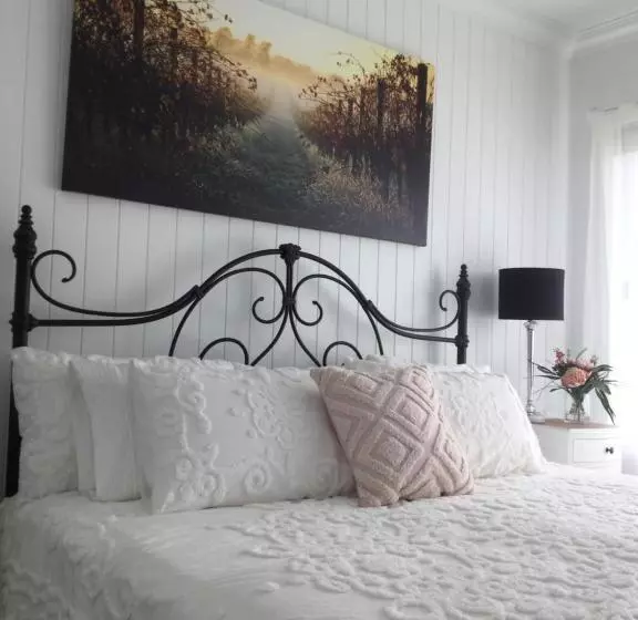 ベッドアンドブレックファースト Vineyard Views Rutherglen