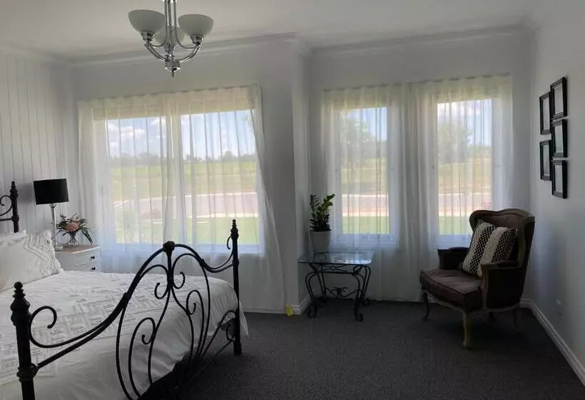 ベッドアンドブレックファースト Vineyard Views Rutherglen