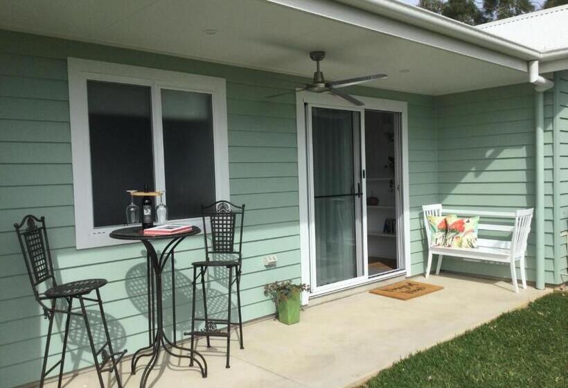 住宿加早餐  Vineyard Views Rutherglen