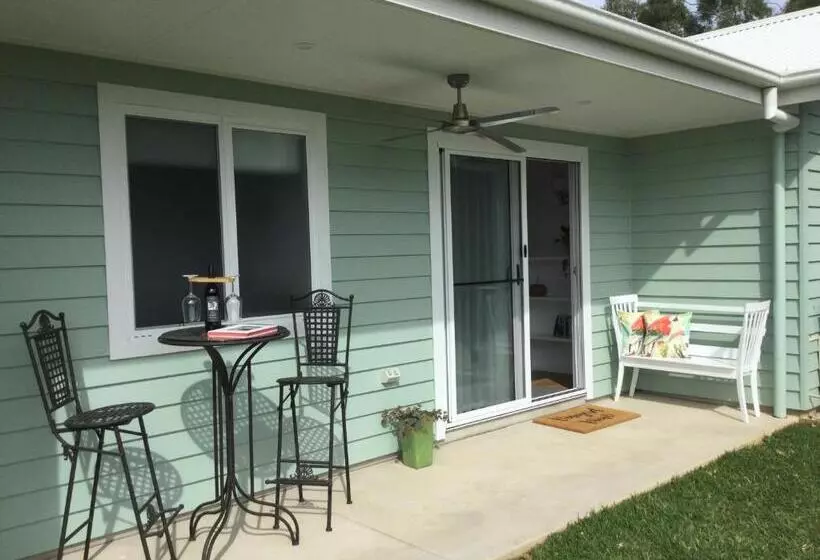 ベッドアンドブレックファースト Vineyard Views Rutherglen