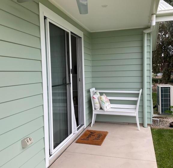 住宿加早餐  Vineyard Views Rutherglen