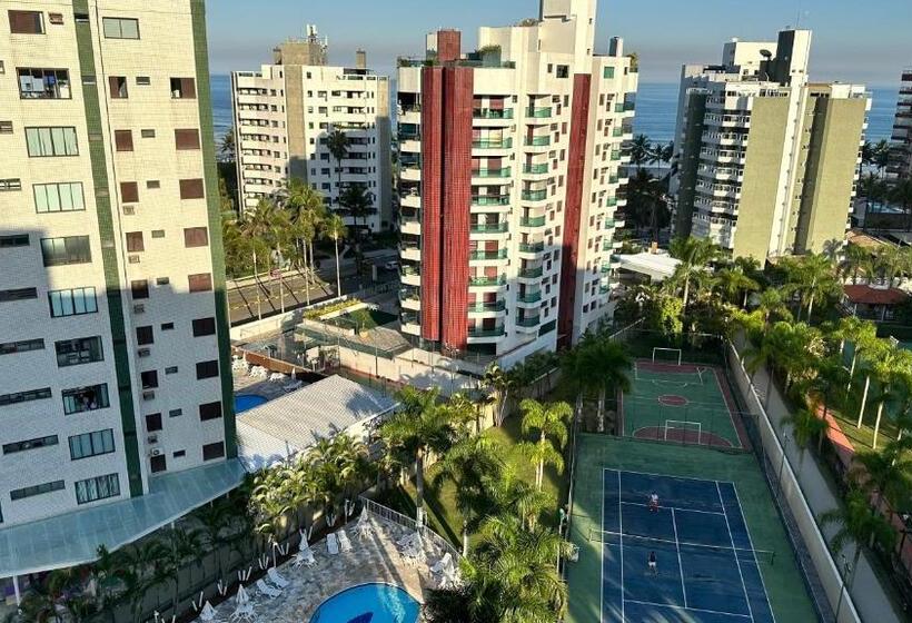 Boulevard Riviera Flat