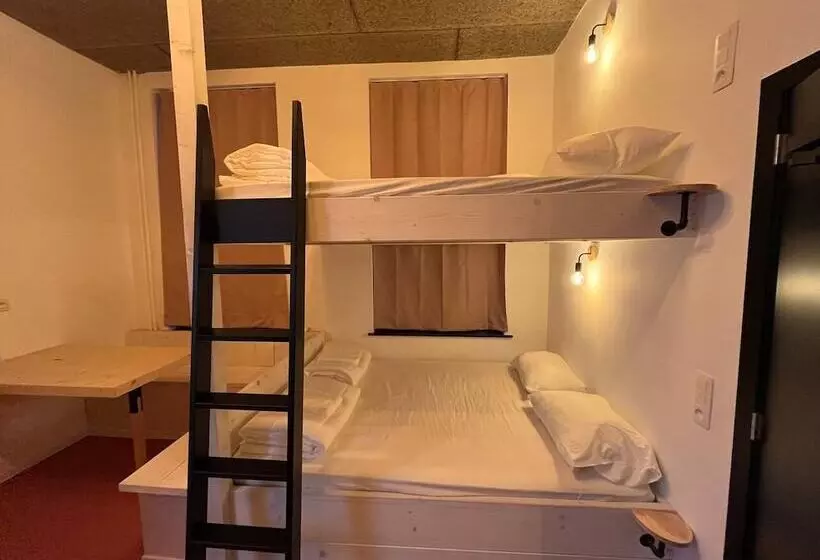 هتل Bed Pepin