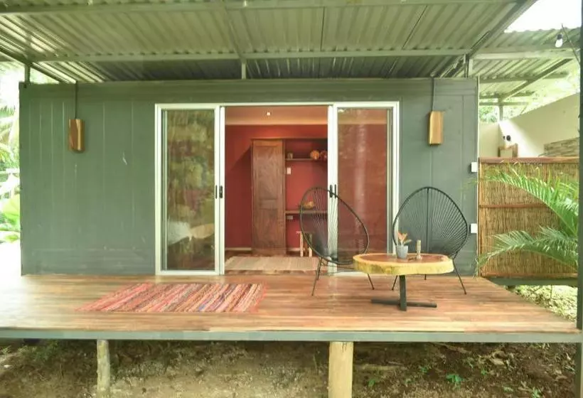 カプセルホテル Alegria River Hideaway And Retreats
