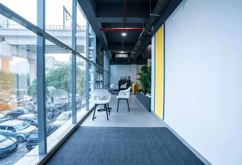 Kapselihotelli Naptapgo   Japanese Premium Pod Hotel   Walk To Noida Electronic City Metro! Wifi, Lounge