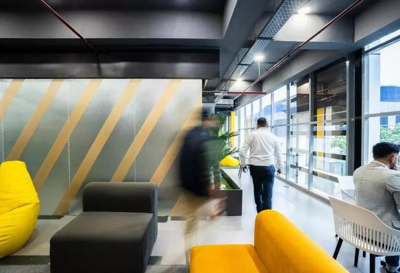 Kapselihotelli Naptapgo   Japanese Premium Pod Hotel   Walk To Noida Electronic City Metro! Wifi, Lounge