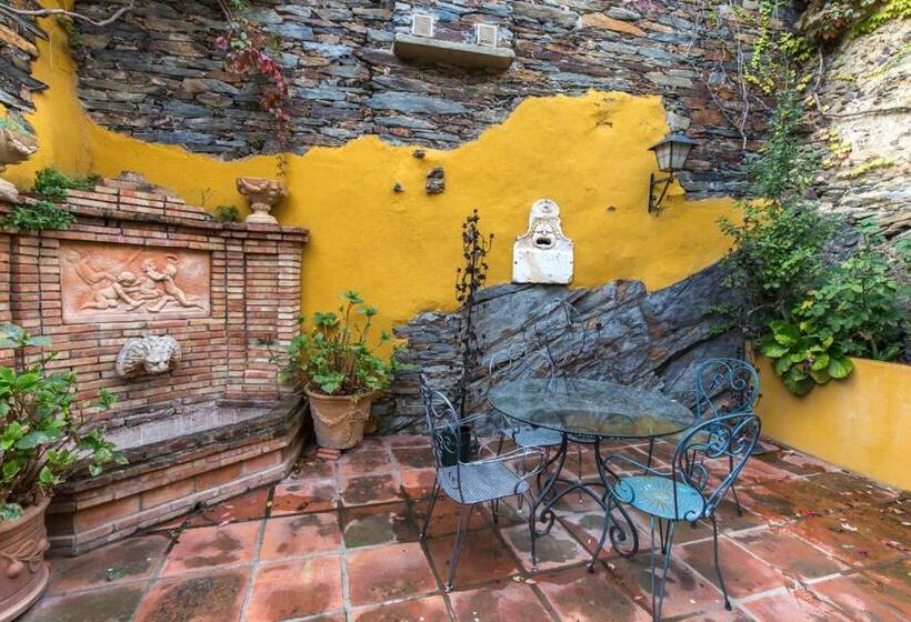 Hotel El Mirador De Las Jaras