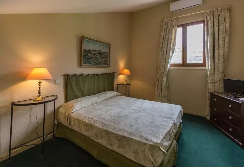 Hotelli El Mirador De Las Jaras