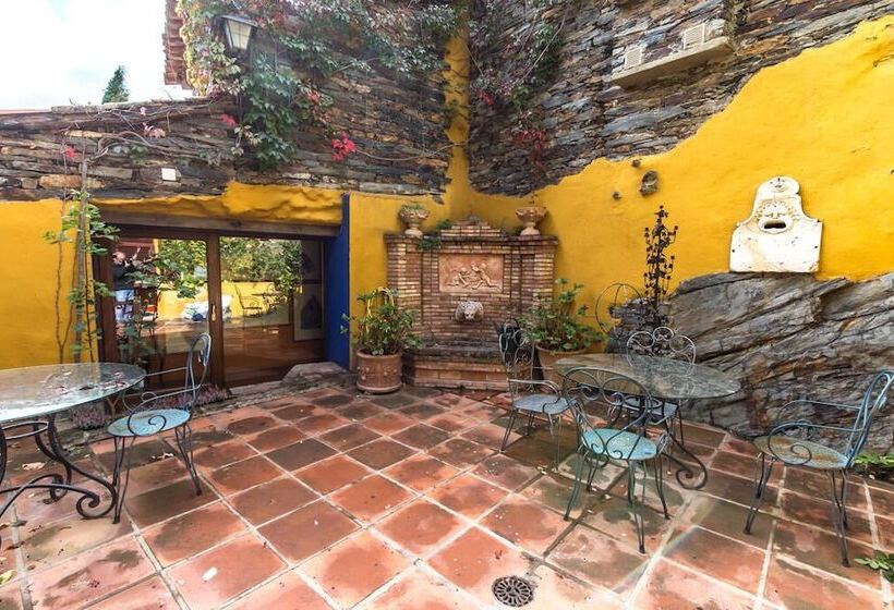 Hotel El Mirador De Las Jaras