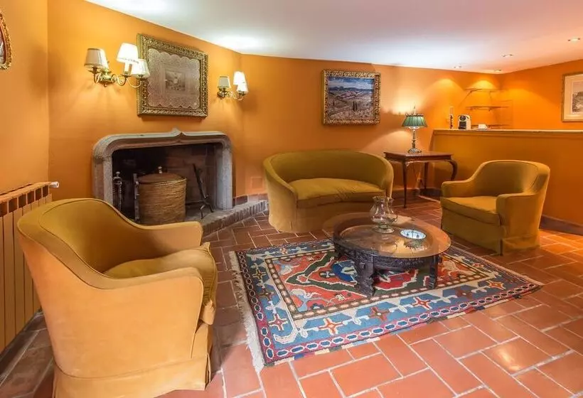 Hotelli El Mirador De Las Jaras