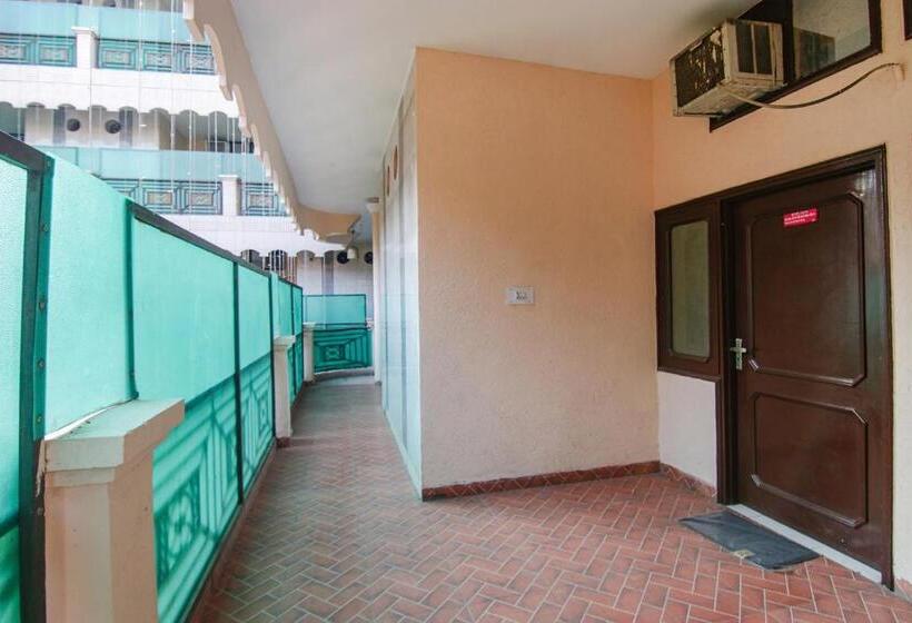 Fabhotel Hc Chandigarh Inn