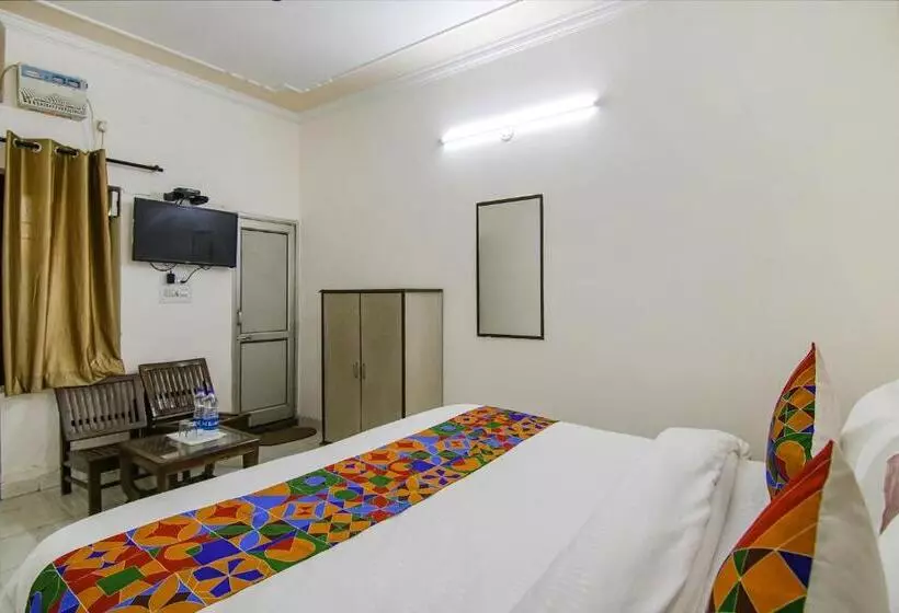 Fabhotel Hc Chandigarh Inn