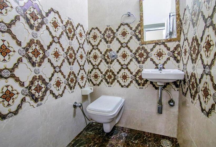 Fabhotel Hc Chandigarh Inn