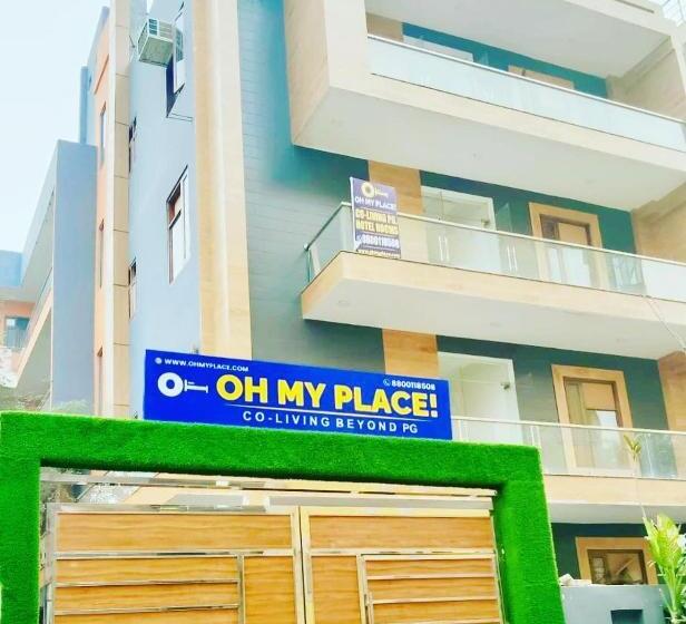 Отель Oh My Place Noida , Sector 93