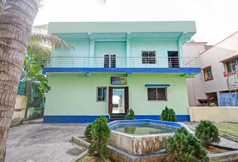 ホテル O Shristi Lodge