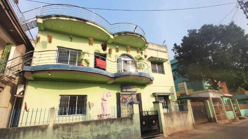 Отель O Shristi Lodge