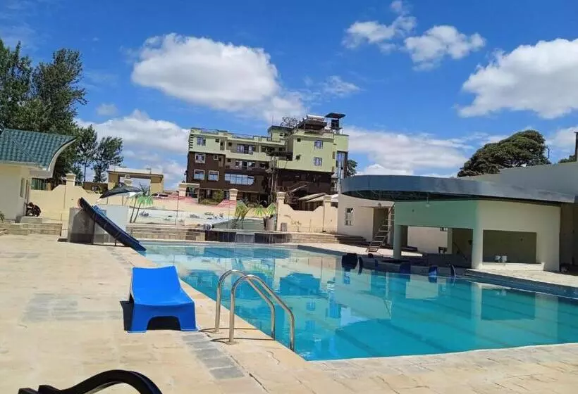 هتل Silver Slopes Resort And Spa