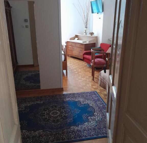 Отель Villa Rosa