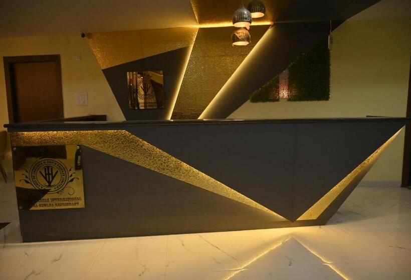 Отель Vinayak International