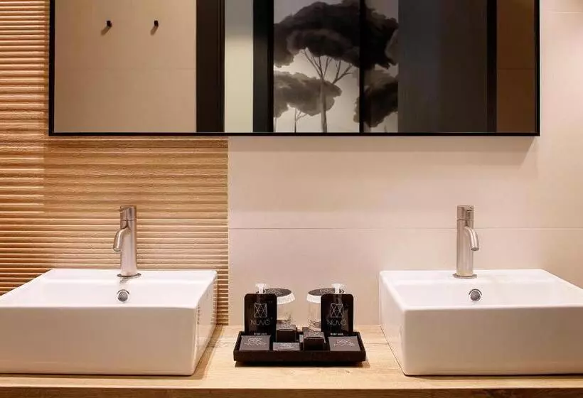 Nuvō Hotel Boutique