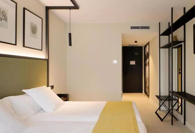 Nuvō Hotel Boutique