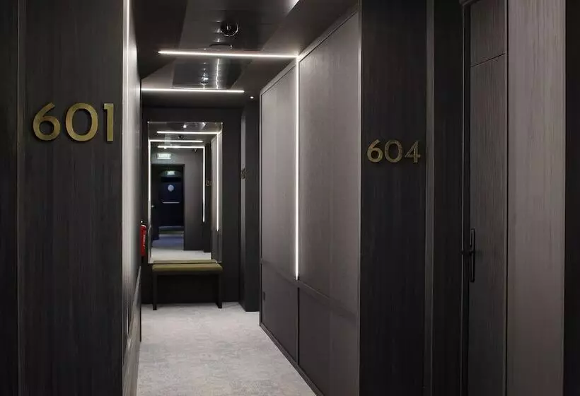 Nuvō Hotel Boutique