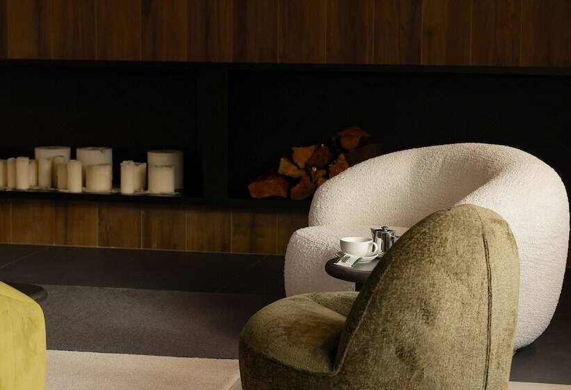 Nuvō Hotel Boutique