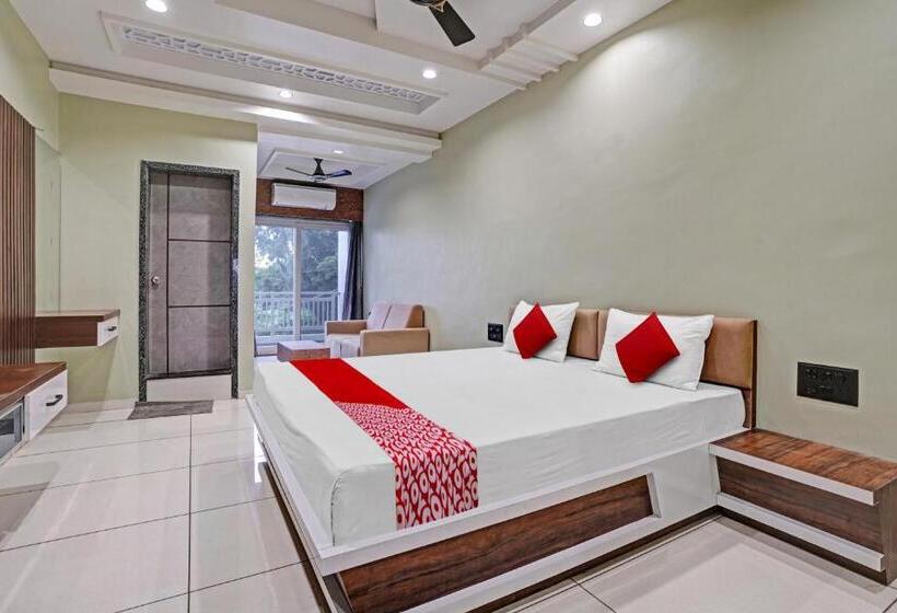 Oyo Flagship Hotel Barsana